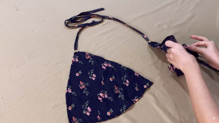 2 super cute diy halter tops to make for the perfect summer vibes, Feeding the drawstring through