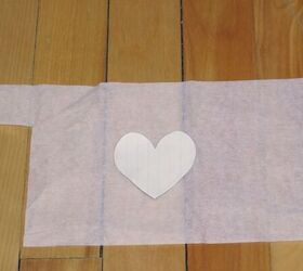3 cute thrift flips that you can easily try at home, Placing the hear on interfacing