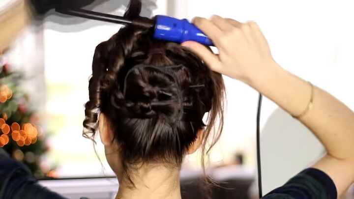 10 steps to create a beautiful braided audrey hepburn hairstyle, Curling hair that is still down