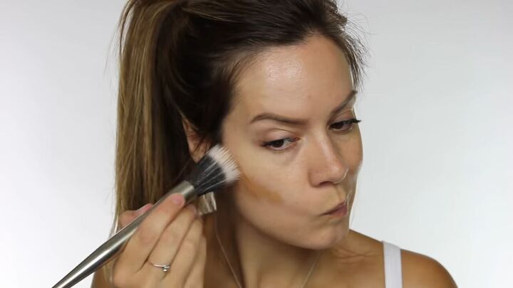 try this soft light summer makeup without foundation, Contouring the cheekbones