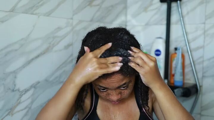 this quick easy wash day routine takes only 10 minutes, Using a co wash on natural hair