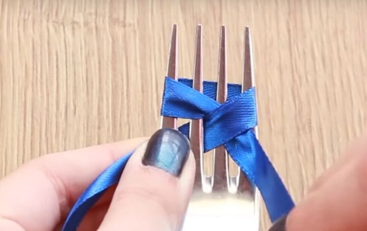 how to make dainty diy pearl bow earrings using a dinner fork, How to use a fork to make a bow