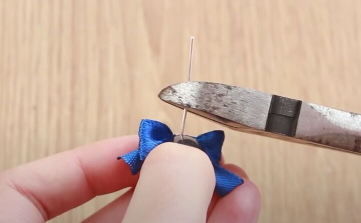 how to make dainty diy pearl bow earrings using a dinner fork, Cutting the headpin