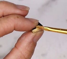 Smash Old China With a Hammer to Make Pretty Broken Plate Jewelry Upstyle