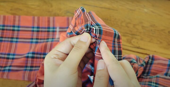 how to upcycle a men s shirt into a feminine top, Changing the shirt collar