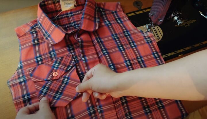 how to upcycle a men s shirt into a feminine top, Sewing the pockets
