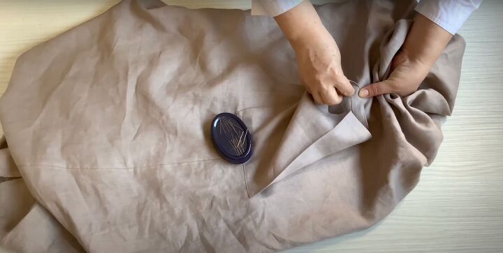 how to sew an a line dress with pockets in a few simple steps, Pinning the inside pocket to the dress