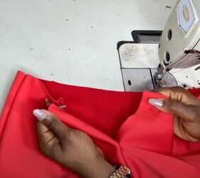 how to make a pencil skirt with a front slit, Opening the back center seam