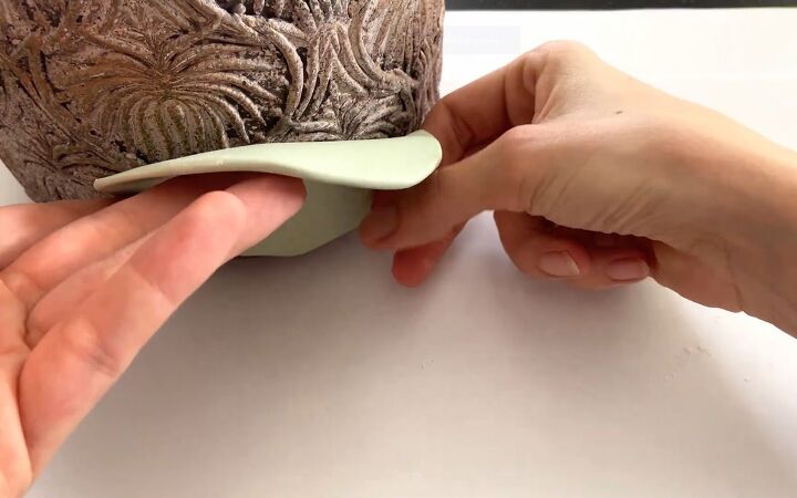 5 polymer clay textures you can create using household items, Pressing clay onto the plant pot