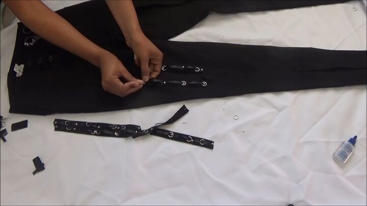 make your own trendy lace up pants, DIY lace up pants