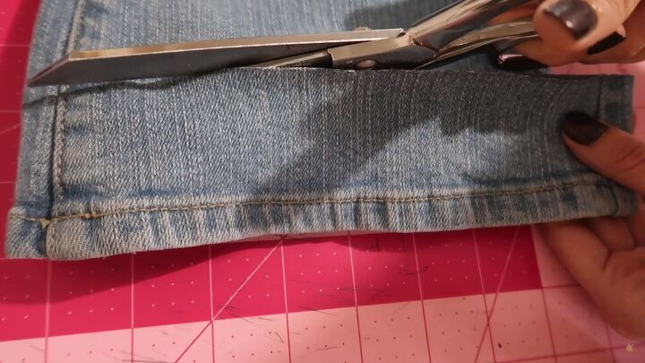 how to hem flared jeans keep the original hem, How to cut the hem of jeans