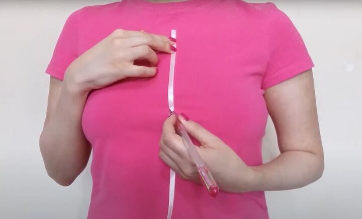 how to make a trendy crochet top without crocheting, Marking bustline on ribbon
