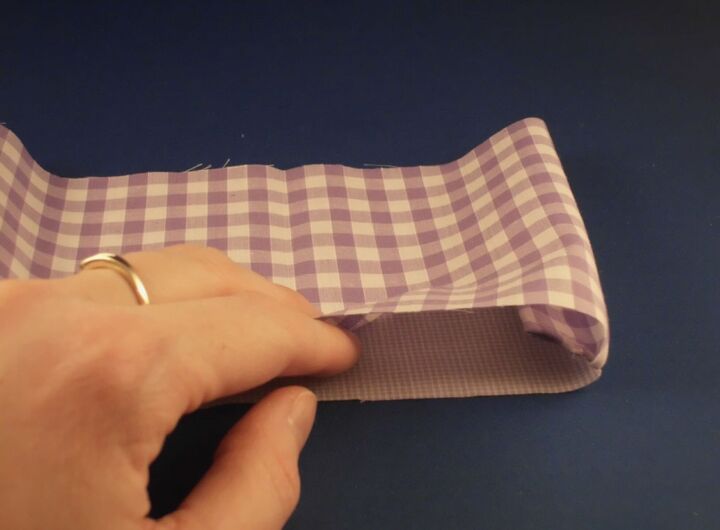 jewelry bag tutorial, Fabric right sides together