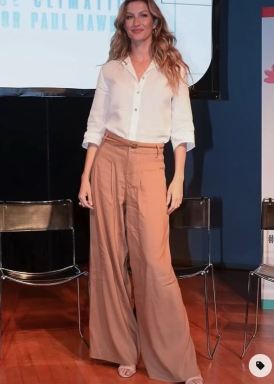 how to style linen pants classy outfit ideas for summer beyond, Giselle Bundchen wearing linen pants
