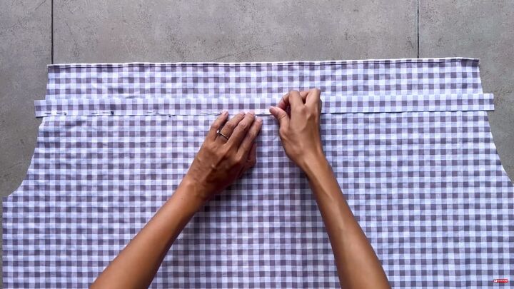 how to make a cute diy patchwork dress out of gingham scraps, Pinning the elastic tunnel