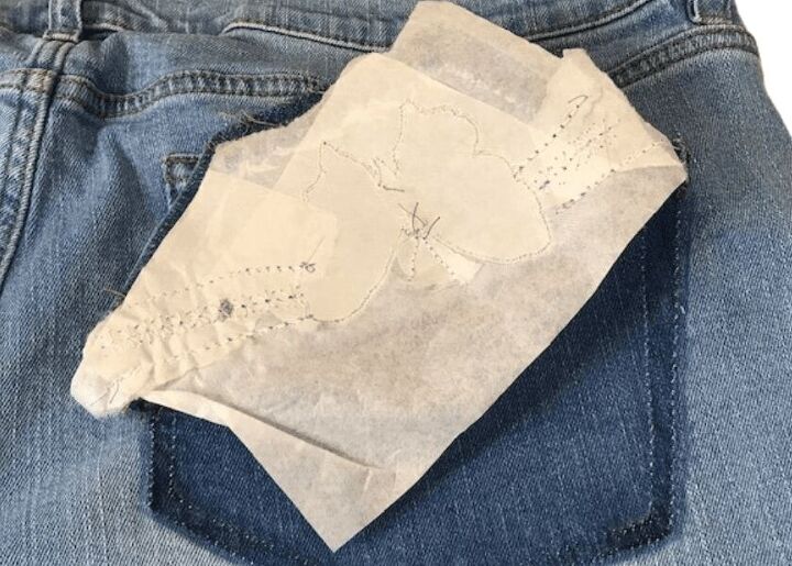 how to easily embellish your jean pockets