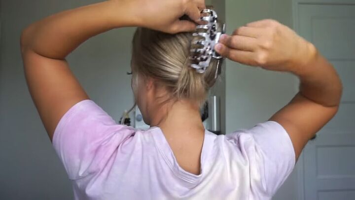 looking for claw clip hairstyles here are 6 super easy ideas, Securing the twist with a claw clip