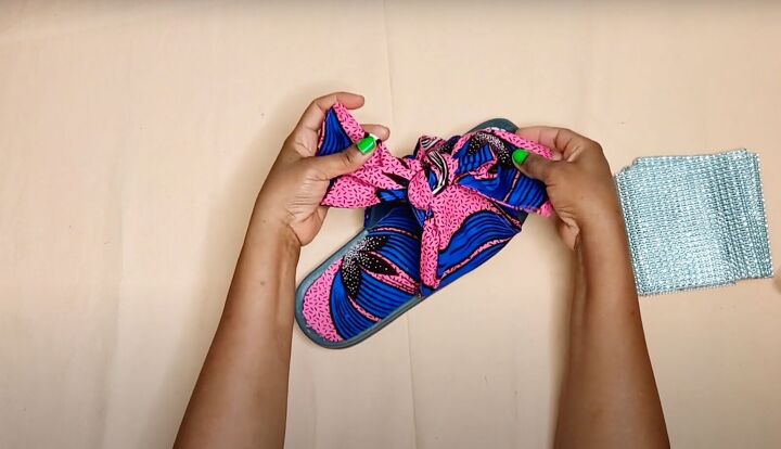 how to make cute diy slide sandals with african ankara fabric bows, DIY slide sandals with a bow
