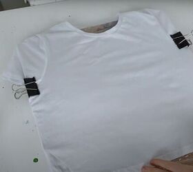 how to paint watercolor designs on a shirt creating art on clothes, Inserting the cardboard between the t shirt layers