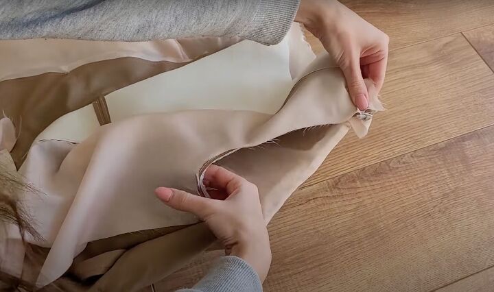how to make a sleeveless jacket that s perfect for fall, Attaching the lining