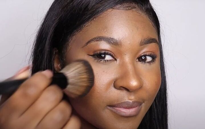 How to Do a Clean Girl Makeup Look - Easy, Natural-Looking Makeup | Upstyle