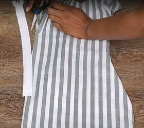 how to make a cute halter dress from scratch, Adding a zipper at the back