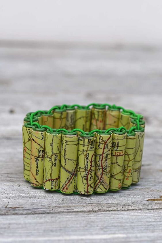 how to make a bracelet from old maps