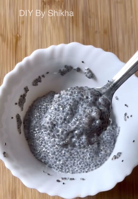 CHIA SEED FACE MASK RECIPE Upstyle chia-seed-face-mask-recipe-upstyle