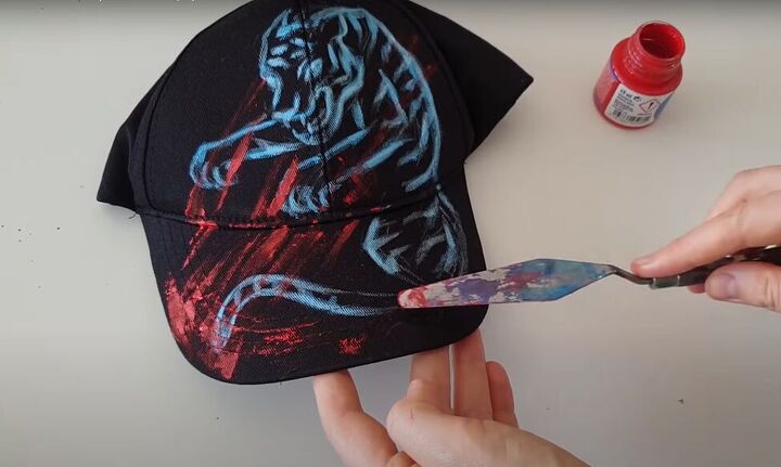 3 easy hand painted hat cap bandana ideas, Painting with a palette knife