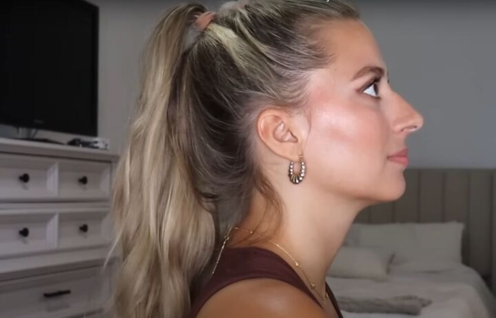 testing tiktok hacks do these viral trends actually work, Ponytail after the TikTok hack