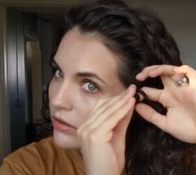 Why she’s wrapping her hair around her finger before leaving the house