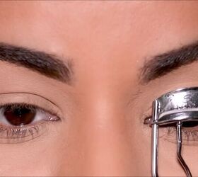 How to Apply Mascara Without Clumping Better Than False Lashes Upstyle