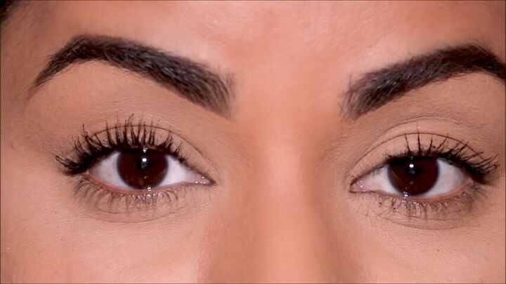 how to apply mascara without clumping better than false lashes, Wearing just mascara vs curling and priming