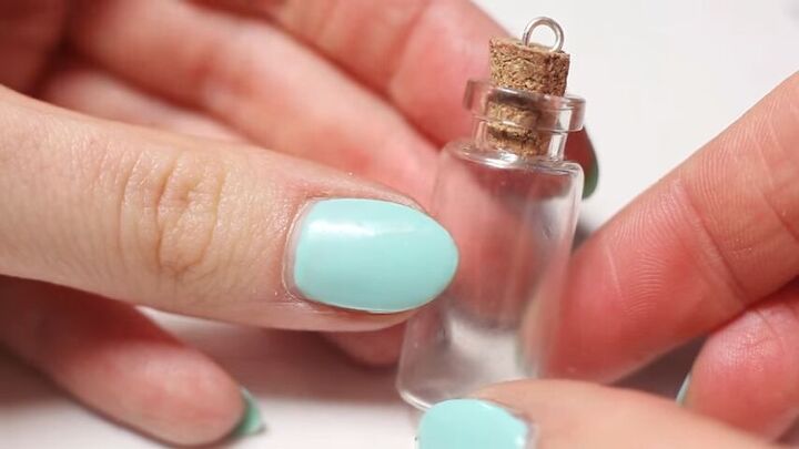 red blood cells in an adorable tiny bottle tutorial, Tiny glass bottle with metal loop in cork top