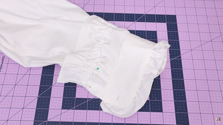 how to make a blouse with frills out of an old men s dress shirt, Pinning the ruffle
