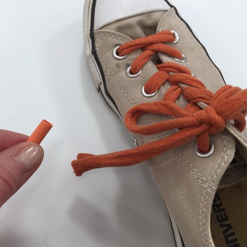 diy shoelaces with fabric and recycled t shirts