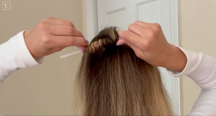 how to use straws for curling hair overnight heatless curls tutorial, Twisting hair around the straw