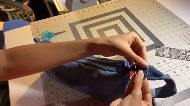 how to make a stylish upcycled shoulder bag, Attaching the straps