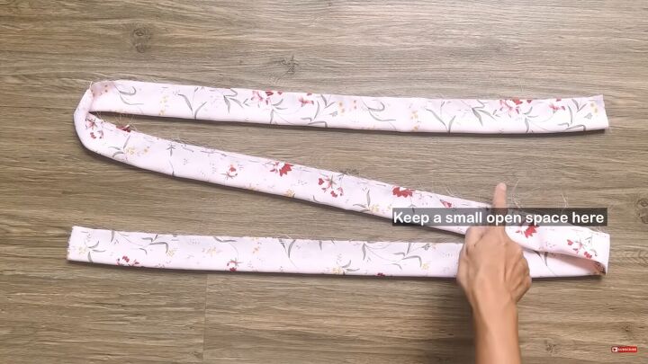 How to Make Your Own Bridesmaid Robes in 7 Simple Steps | Upstyle