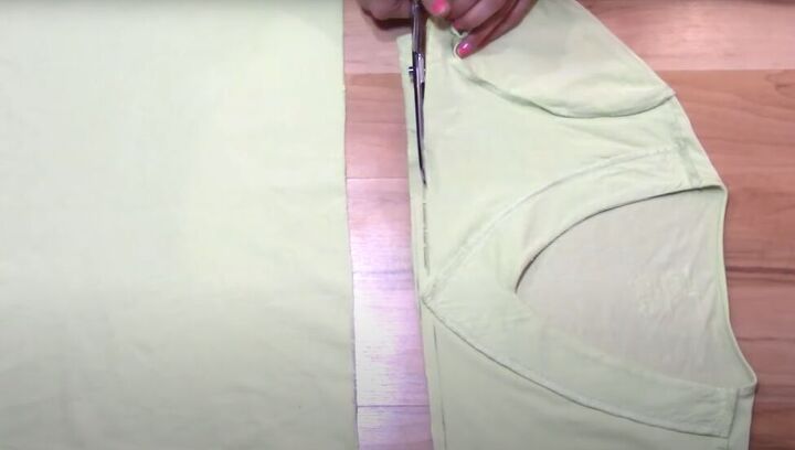 how to transform a t shirt into a drawstring skirt, Cutting pieces from the t shirt