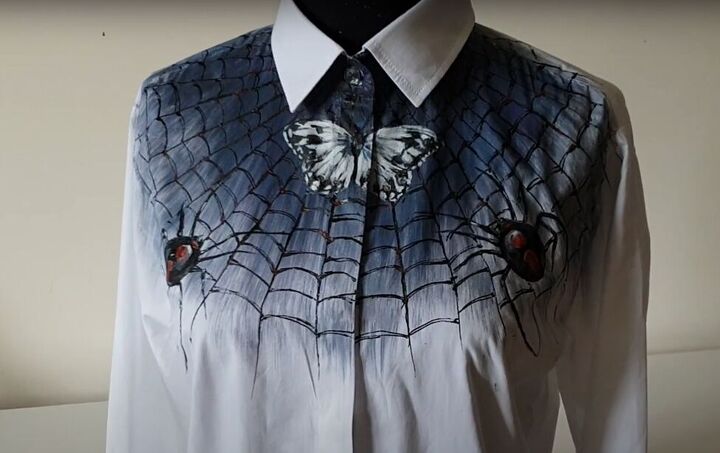 how to paint a spooky spiderweb shirt for halloween, Completed spiderweb shirt for Halloween