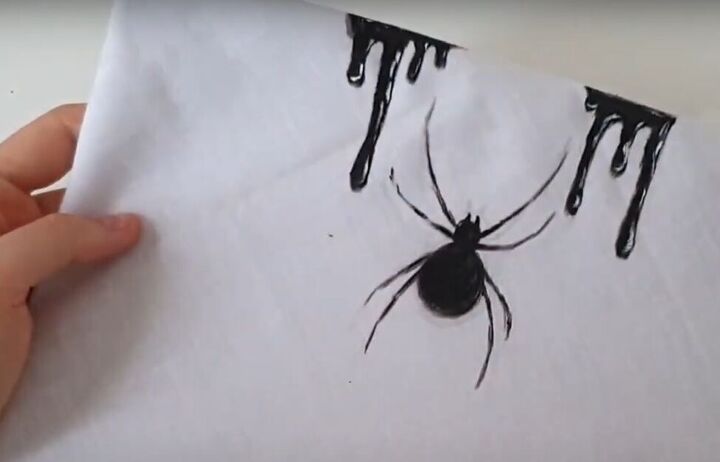 billie eilish inspired halloween bandana tutorial, Filled in spider design