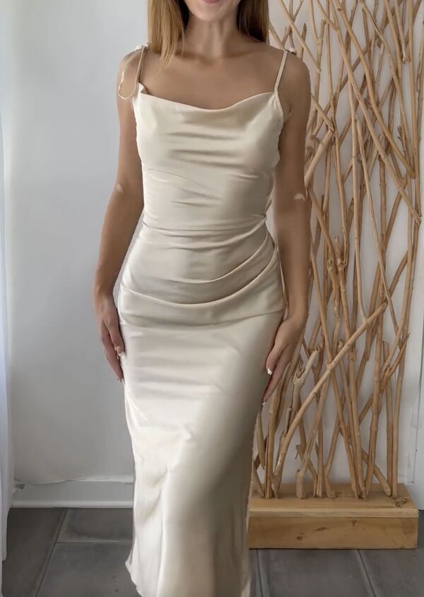 No Sew Hack for When Your Dress is Too Big | Upstyle No Sew Hack for When Your Dress is Too Big | Upstyle