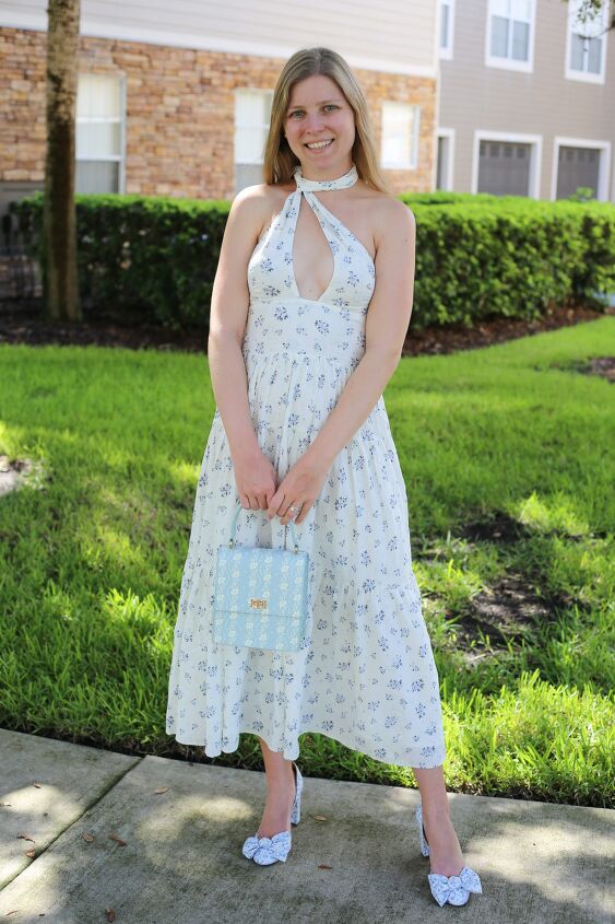 3 Ways to Tie a Halter Dress | Upstyle 3 Ways to Tie a Halter Dress | Upstyle