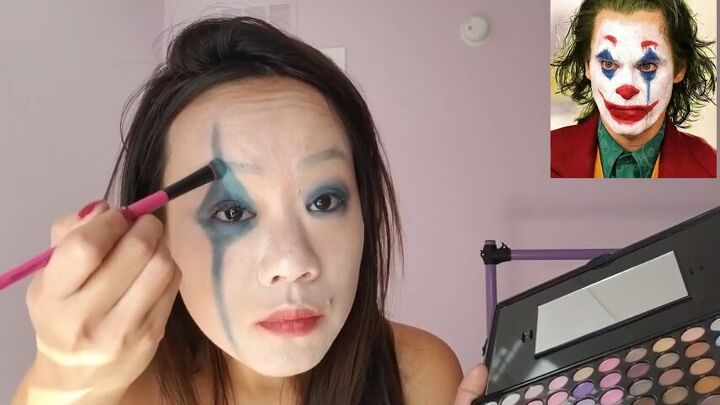 how to create female joker halloween makeup, Blending eyeshadow