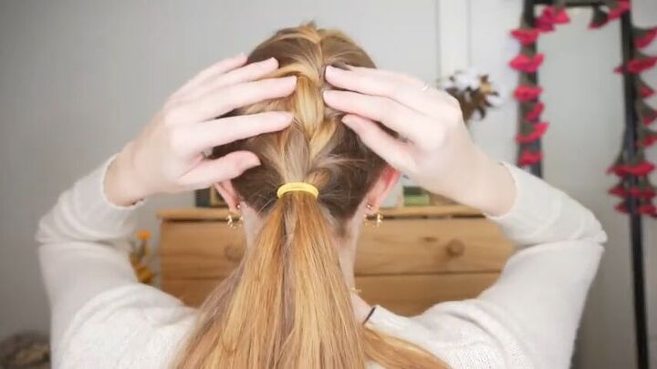how to create two gorgeous frozen hairstyles for halloween, Tied off braid