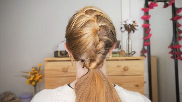 how to create two gorgeous frozen hairstyles for halloween, Finished Elsa Frozen hairstyle