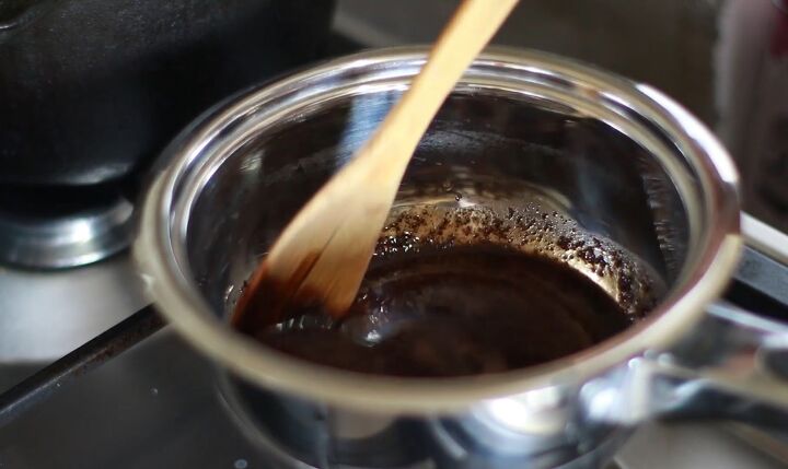 how to make coffee oil for hair growth, Combining the ingredients