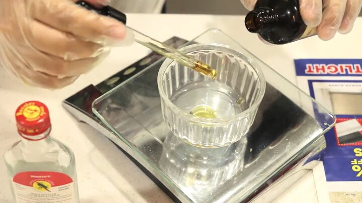 easy dead sea salt soap tutorial, Combining scented oils