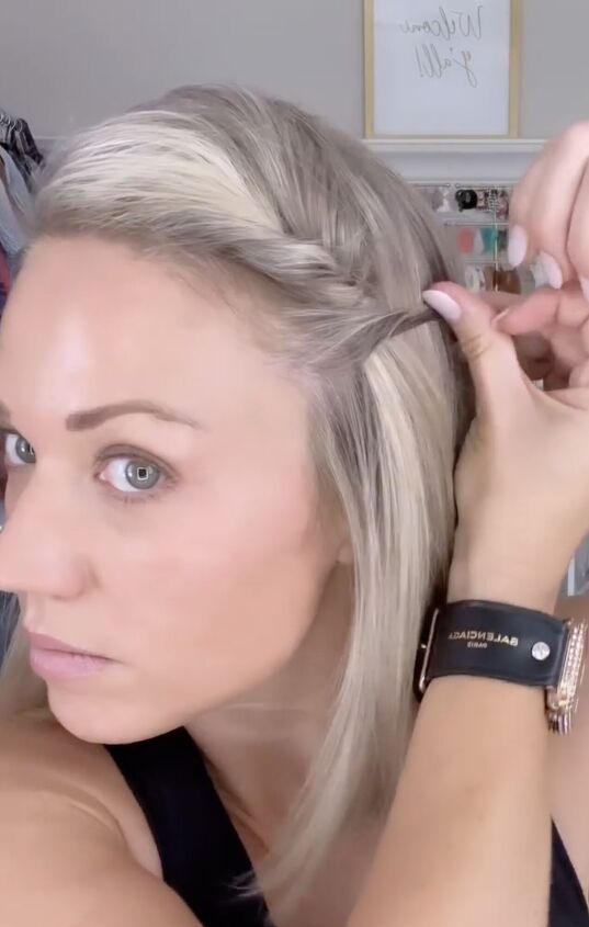 Perfect Hairstyle For Keeping Your Bangs Out Of Your Face Upstyle perfect-hairstyle-for-keeping-your-bangs-out-of-your-face-upstyle